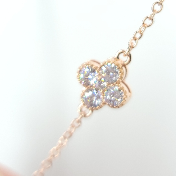 NEW Clover Pave Double Sides CZ Choker Necklace - Picture 6 of 16